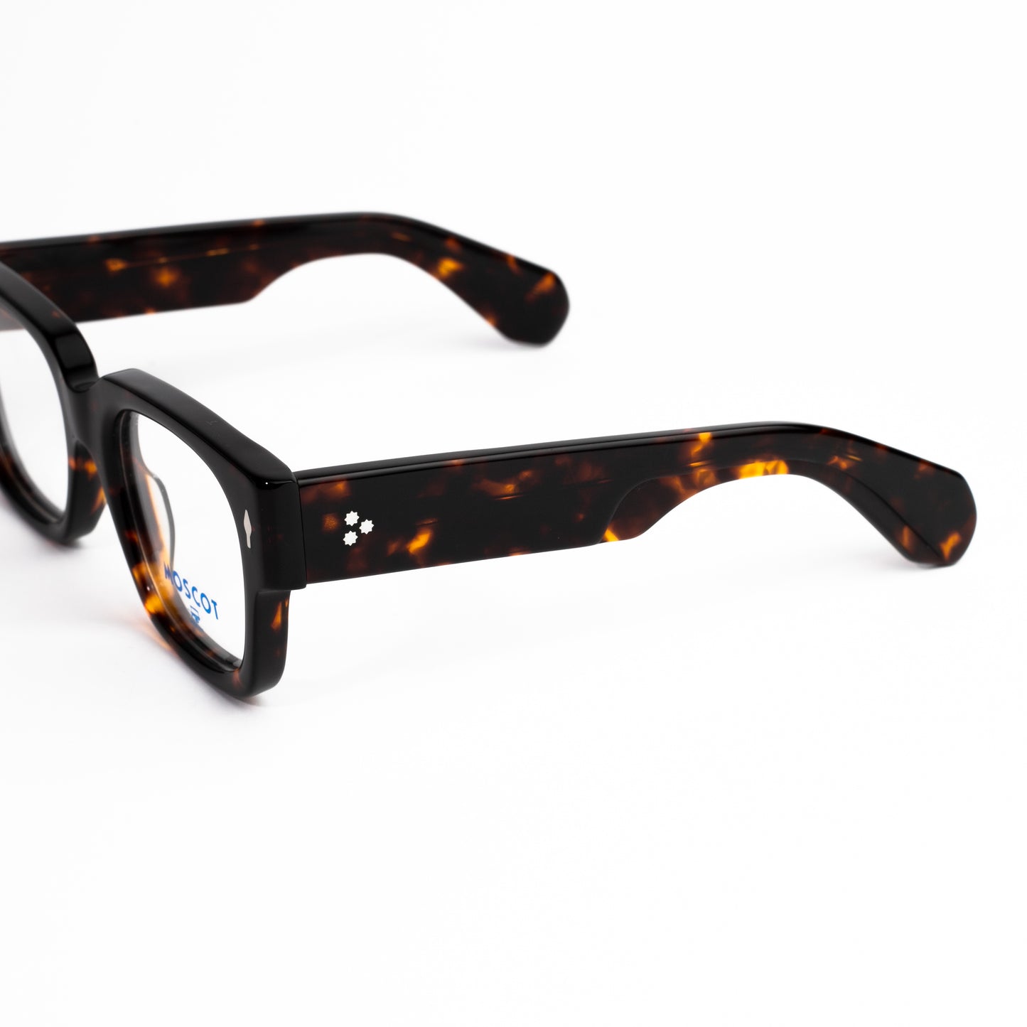 MOSCOT